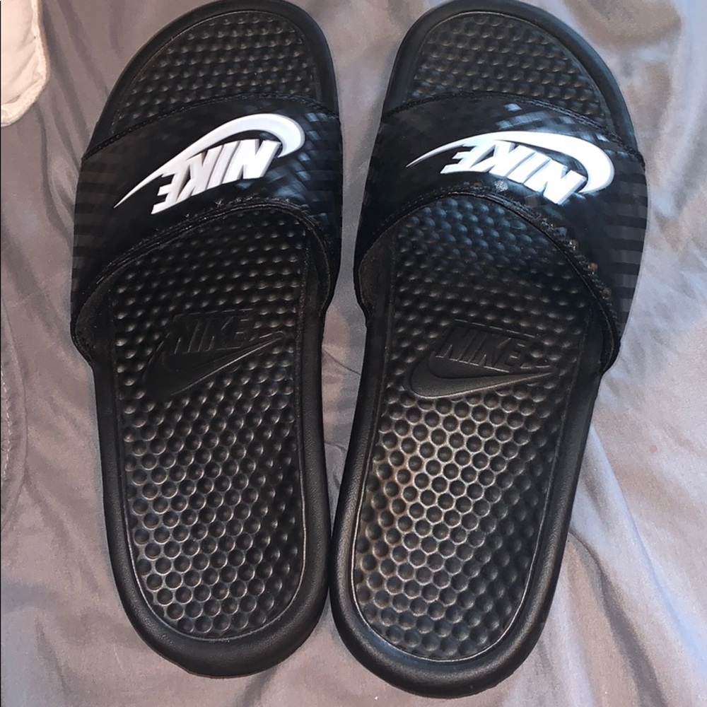 Nike slides